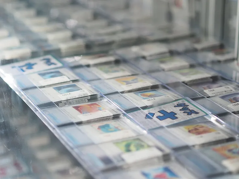 トレーディングカードの売買